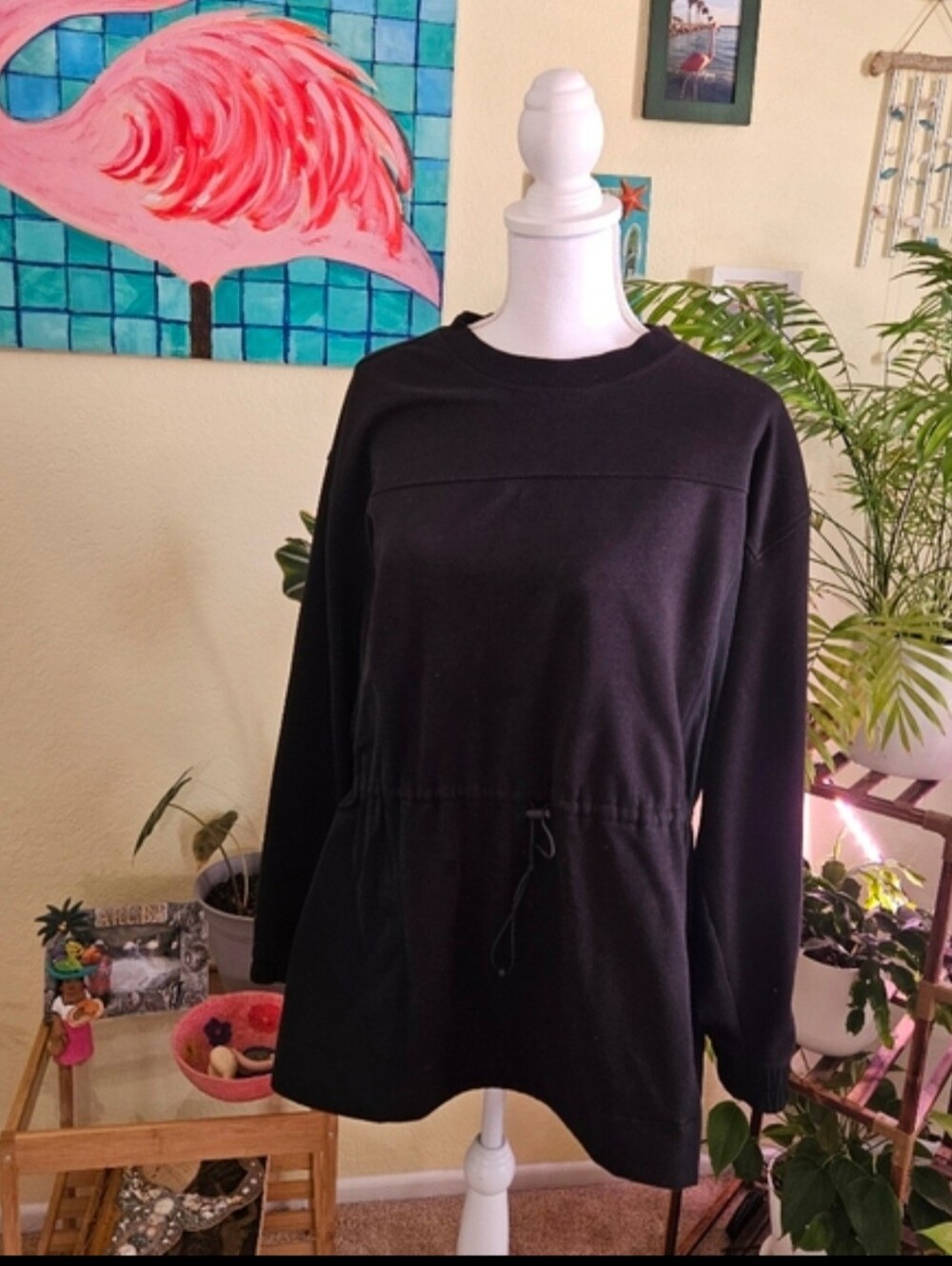 Athleta black crew neck Cinched lightweight Xl sweatshirt.